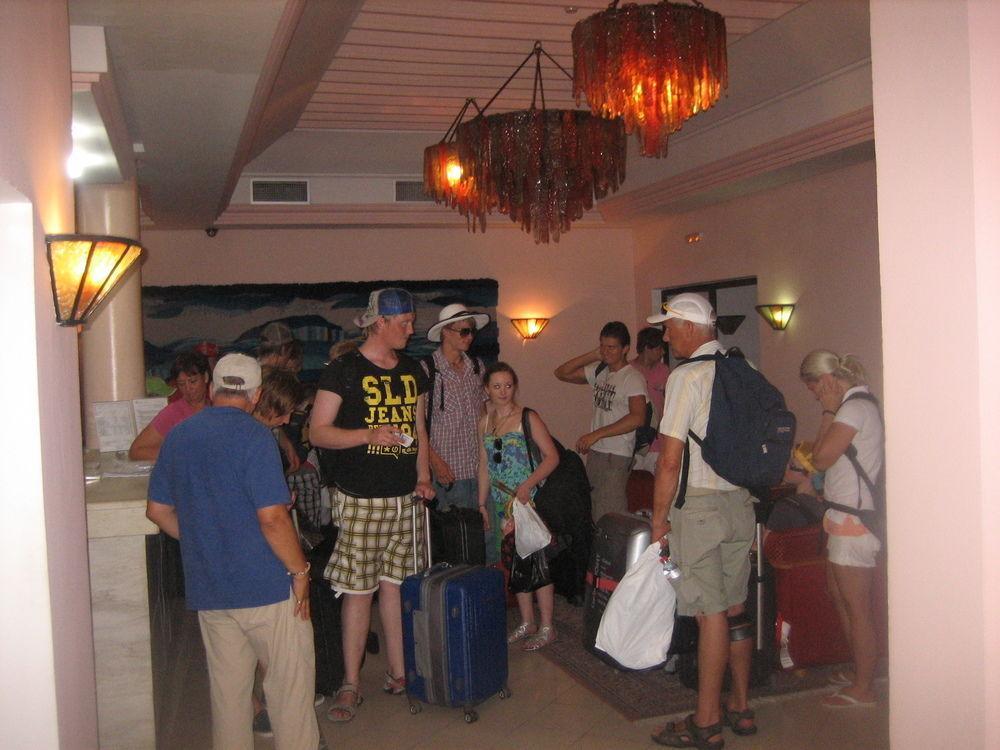 מונסטיר Hotel Mezri מראה חיצוני תמונה